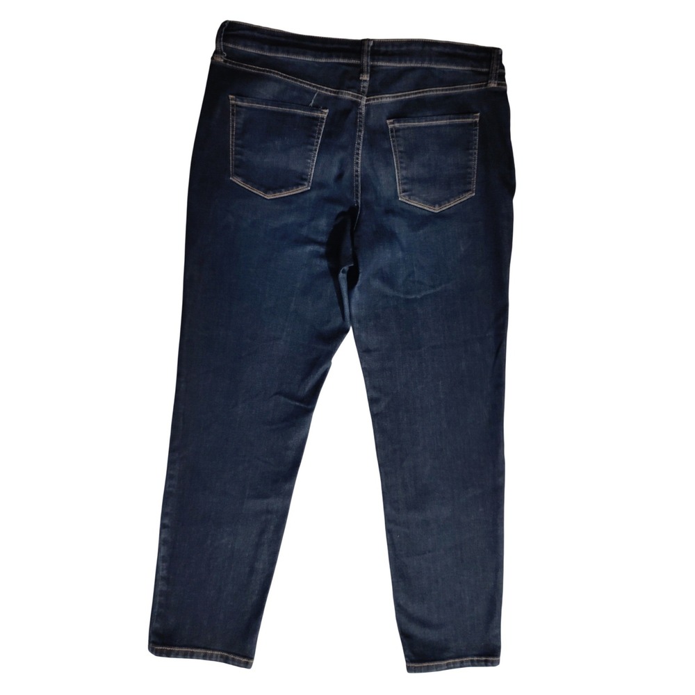 St Johns Bay Womens Dark Wash Floral Embroidered Straight Leg Jeans Size 16P - Picture 2 of 11